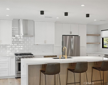 13355 Debby St - Photo Thumbnail 5