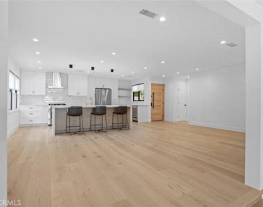 13355 Debby St - Photo Thumbnail 2