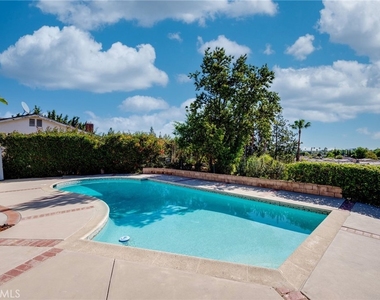 7126 Atheling Way - Photo Thumbnail 22
