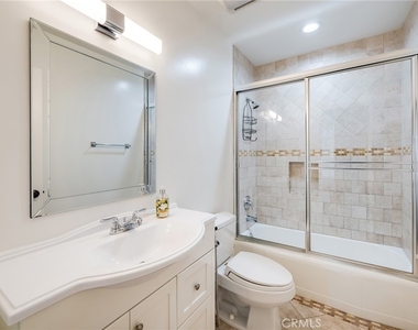 7126 Atheling Way - Photo Thumbnail 19
