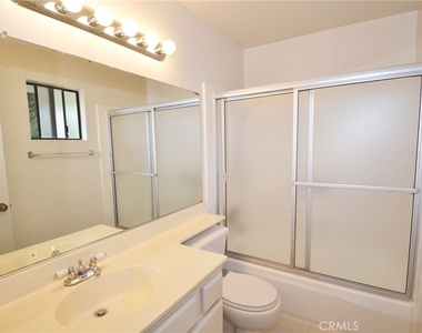 2595 Plaza Del Amo - Photo Thumbnail 15