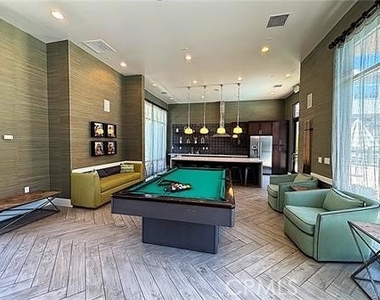 612 E Carson - Photo Thumbnail 17