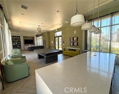 612 E Carson - Photo Thumbnail 16