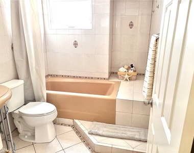 425 S Catalina Avenue - Photo Thumbnail 23