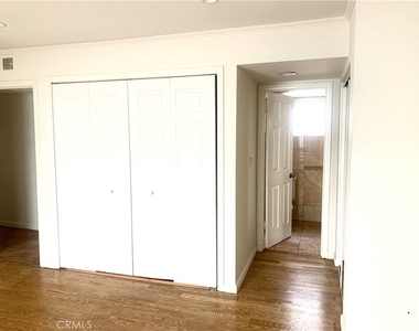 425 S Catalina Avenue - Photo Thumbnail 2