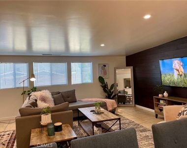 3212 Covina - Photo Thumbnail 8