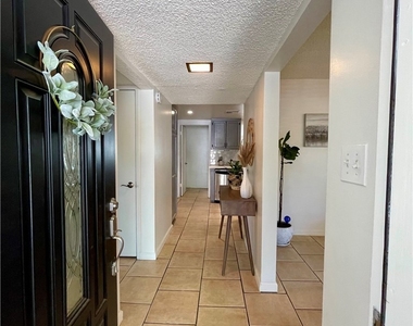 3212 Covina - Photo Thumbnail 3