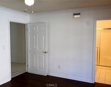 5901 Casson Drive - Photo Thumbnail 12
