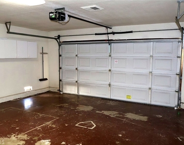 5901 Casson Drive - Photo Thumbnail 21