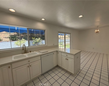 5901 Casson Drive - Photo Thumbnail 4