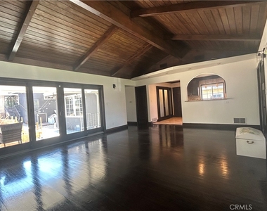 5726 Newlin - Photo Thumbnail 2