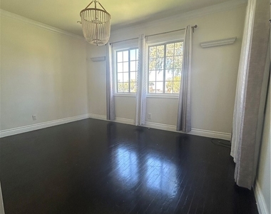 5726 Newlin - Photo Thumbnail 12