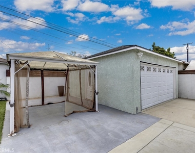 4350 Carfax - Photo Thumbnail 7