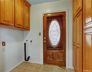 4350 Carfax - Photo Thumbnail 18