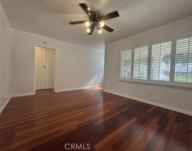 3759 Ocana Avenue - Photo Thumbnail 4
