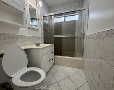 3759 Ocana Avenue - Photo Thumbnail 10