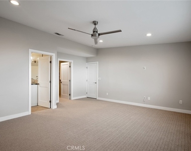 3404 Hightide Drive - Photo Thumbnail 22