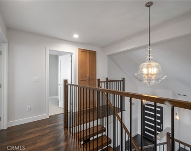 3404 Hightide Drive - Photo Thumbnail 19