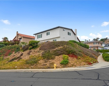3404 Hightide Drive - Photo Thumbnail 41