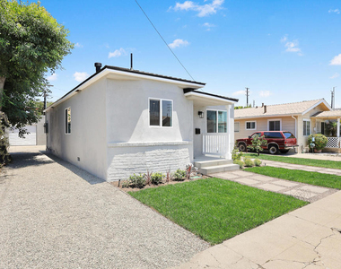 4419 Corliss Street - Photo Thumbnail 16