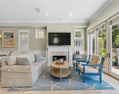 705 Goldenrod Avenue - Photo Thumbnail 2
