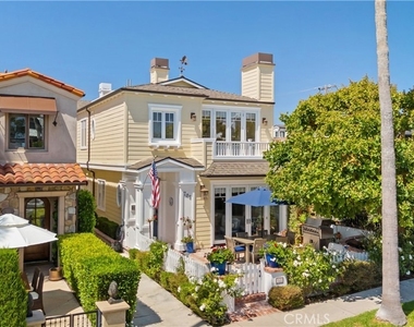 705 Goldenrod Avenue - Photo Thumbnail 1