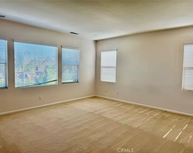 2746 E Wickford Street - Photo Thumbnail 12