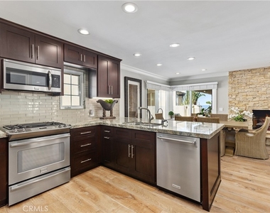 24322 Santa Clara Avenue - Photo Thumbnail 20