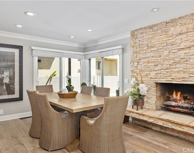 24322 Santa Clara Avenue - Photo Thumbnail 17