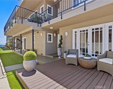 24322 Santa Clara Avenue - Photo Thumbnail 8