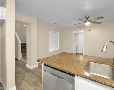 7314 Greenhaven - Photo Thumbnail 10
