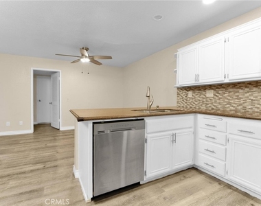 7314 Greenhaven - Photo Thumbnail 6