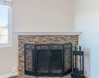 5125 W Crystal - Photo Thumbnail 12