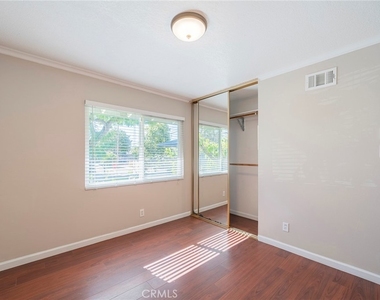 5125 W Crystal - Photo Thumbnail 20