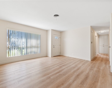 6431 Brown Circle - Photo Thumbnail 1