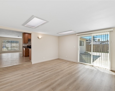 6431 Brown Circle - Photo Thumbnail 12