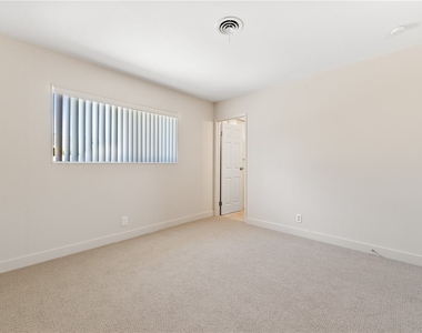 6431 Brown Circle - Photo Thumbnail 25