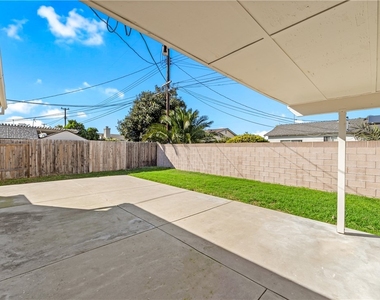 6431 Brown Circle - Photo Thumbnail 29