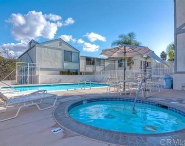 2388 Altisma Way - Photo Thumbnail 20