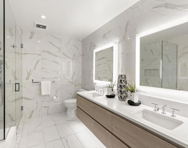 2604 5th Ave - Photo Thumbnail 7