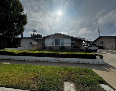 724 Cordelia Avenue - Photo Thumbnail 11