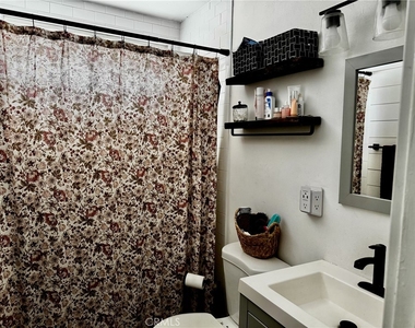 724 Cordelia Avenue - Photo Thumbnail 9