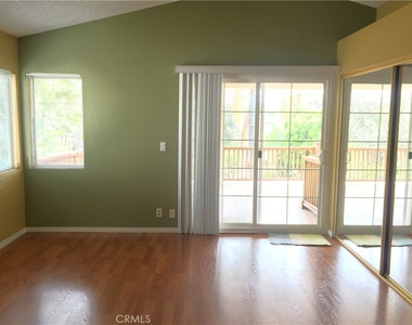 1349 Crestmont - Photo Thumbnail 13