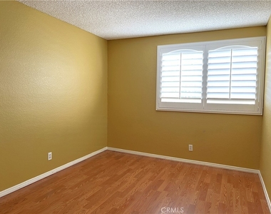 1349 Crestmont - Photo Thumbnail 24