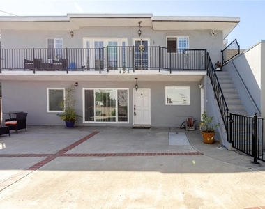408 Spencer Street - Photo Thumbnail 28