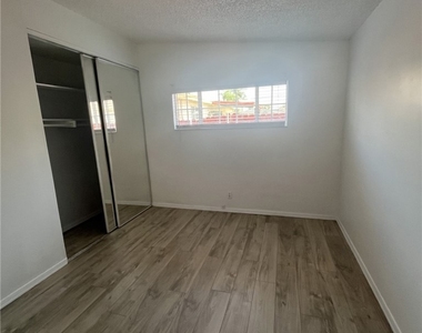 536 Sandsprings - Photo Thumbnail 20
