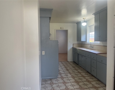 536 Sandsprings - Photo Thumbnail 12