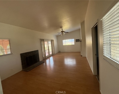 536 Sandsprings - Photo Thumbnail 3