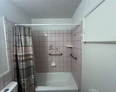 536 Sandsprings - Photo Thumbnail 23