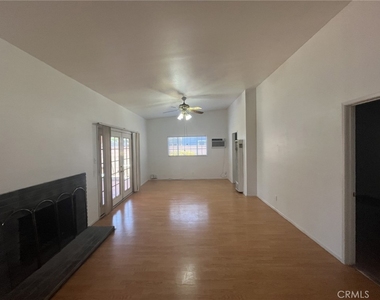 536 Sandsprings - Photo Thumbnail 4